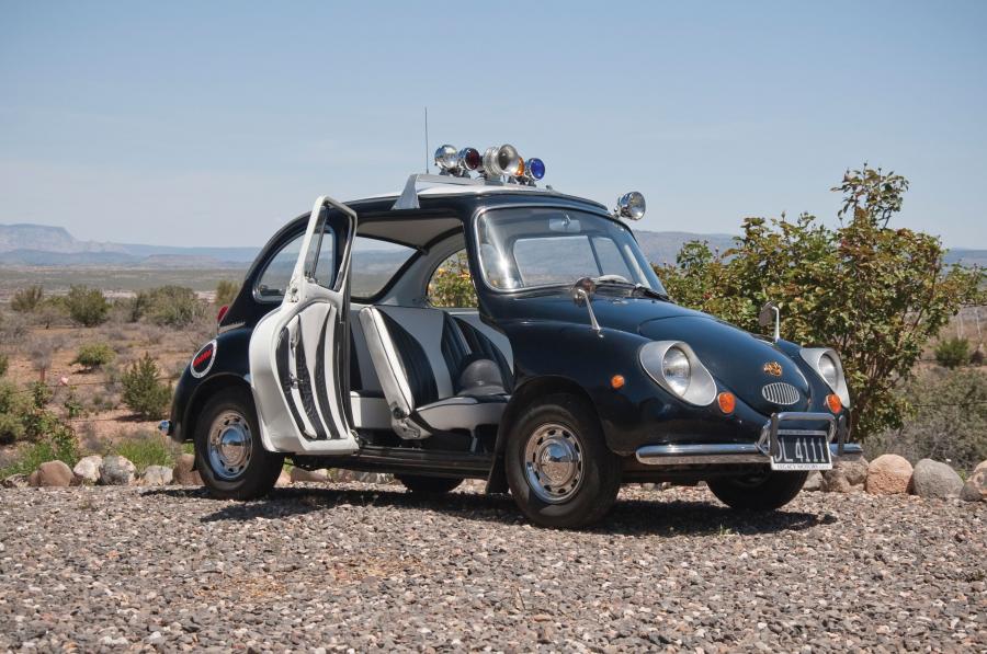  Subaru 360 Police Car 1970 года  (фото 35 из 39)